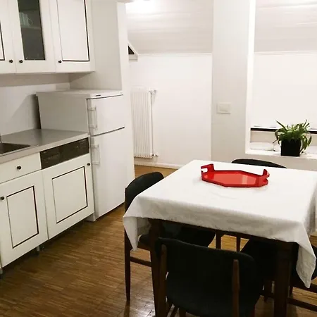 Апартаменты Ugo Art Lodge Bright