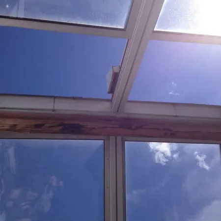 Ugo Art Lodge Bright *